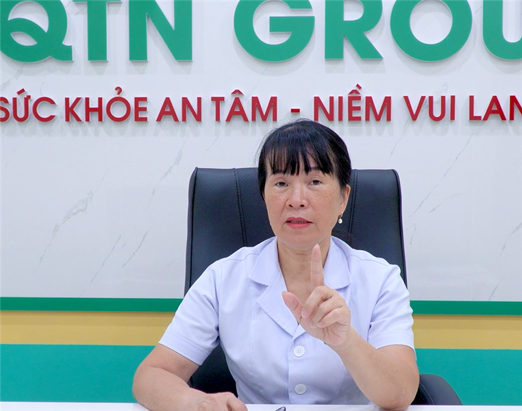 Khí hư ra nhiều, đeo băng vệ sinh 24/24 có sao không?