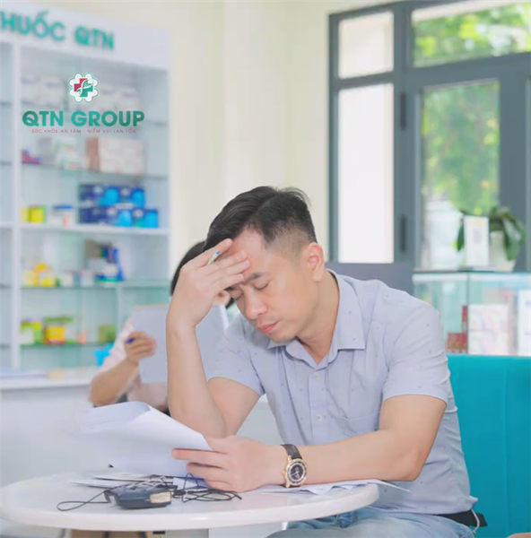 "Em phải cắt toàn bộ tử cung rồi..."