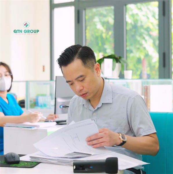 Bà bị cường giáp lẫn K giáp sau nhiều tháng ngày trông cháu mới sinh