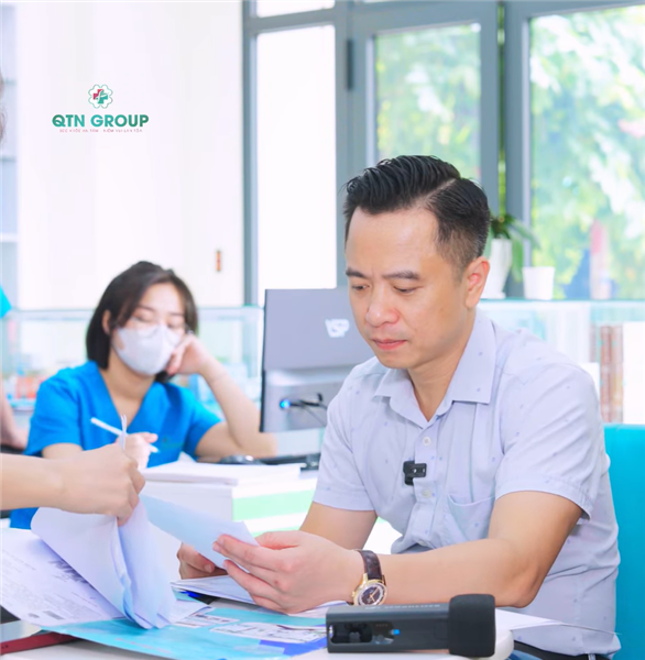 Sùi mào gà: Điều trị và lưu ý kiêng khem gì để khỏi bệnh, tránh tái phát?