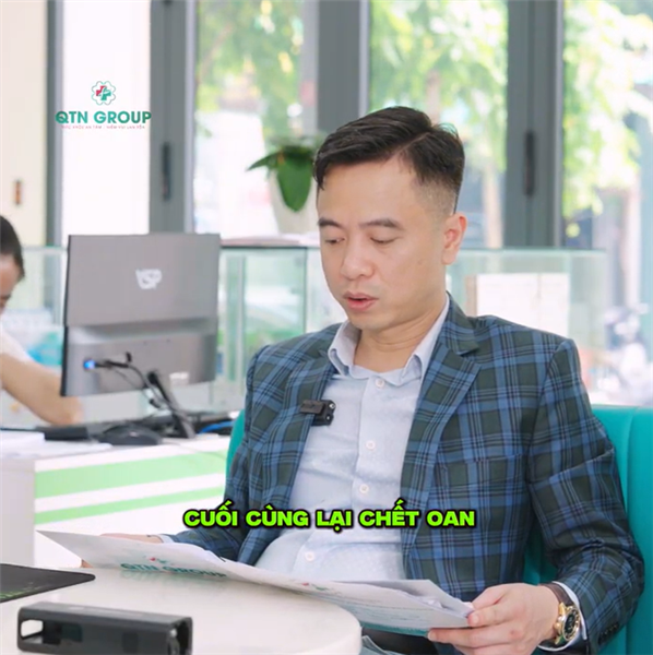 "U này ung thư rồi... Không hề bình thường tý nào"