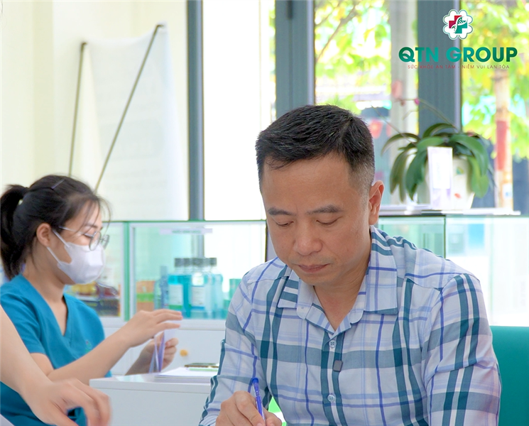 Nữ bệnh nhân đi khám tổng quát phát hiện gặp nhiều vấn đề sức khỏe