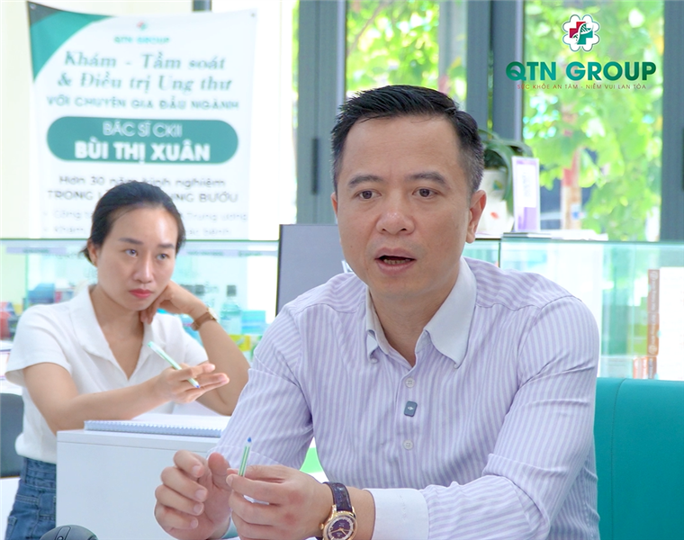 Tư vấn cho bệnh nhân có u tuyến giáp to và hormone tuyến giáp tăng cao