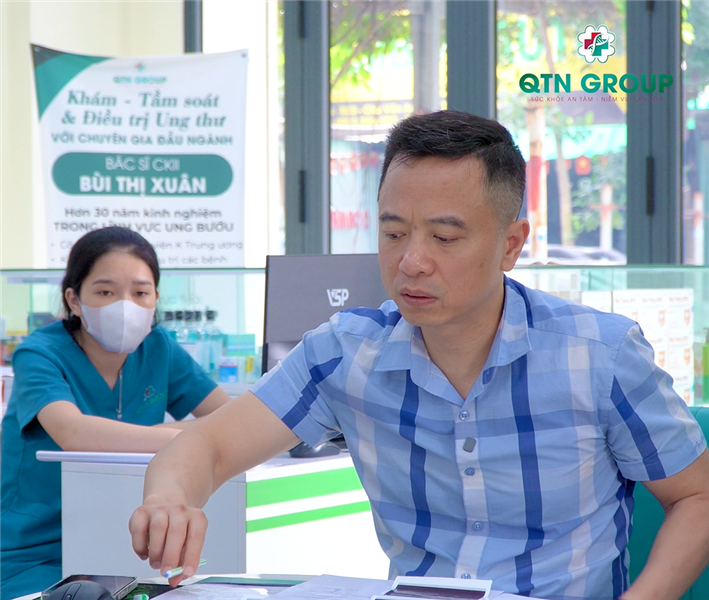 Bệnh nhân tái khám RFA sau 6 tháng, BS Thái khẳng định "như này là khỏi nhé"