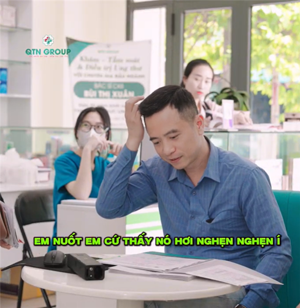 "Của chị không phải làm gì"