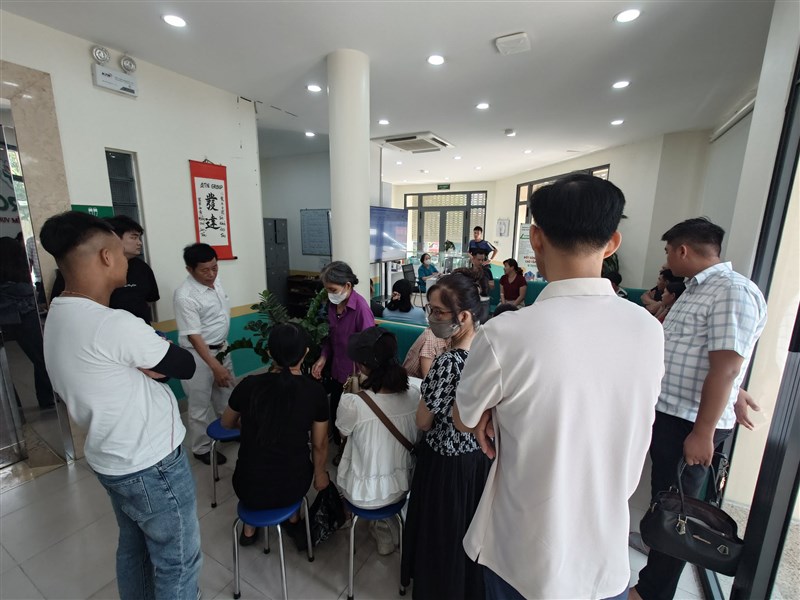 Sáng thứ Hai đã trôi qua, đến hôm nay mới có chút thời gian ngồi xem lại những khoảnh khắc này...