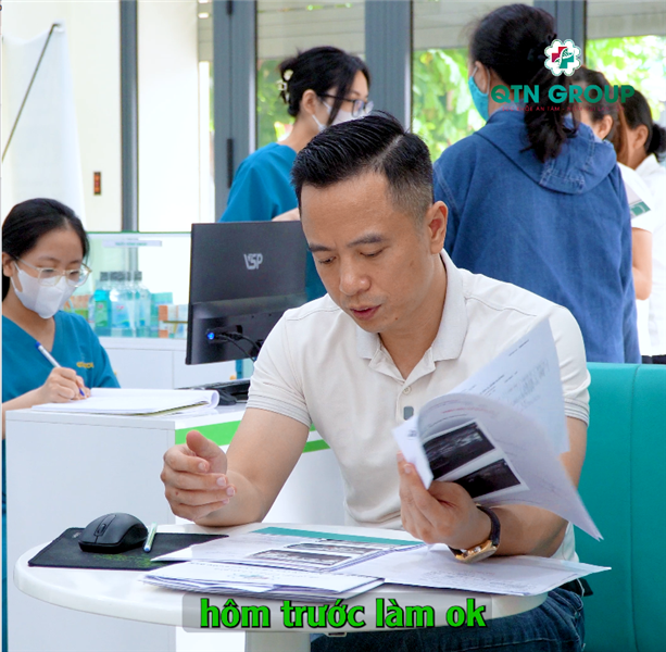 BS Nguyễn Văn Thái nói 1 câu với bệnh nhân tái khám rfa sau 6 tháng