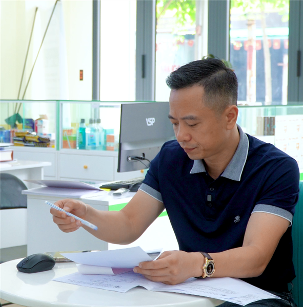 "Của chị có nhân tuyến giáp cũng hơi xấu"