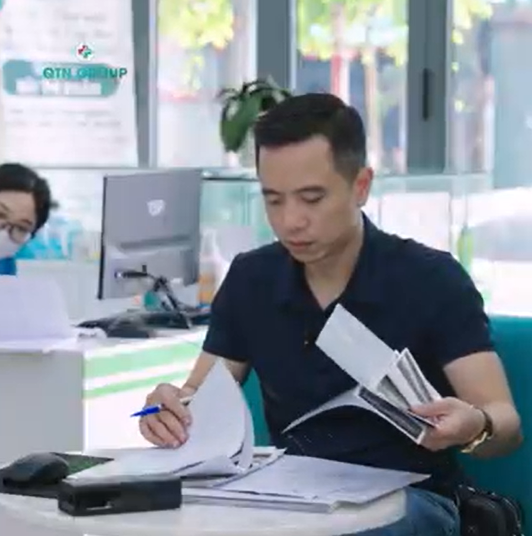 Nhân tuyến giáp hơi giảm âm có đáng lo?