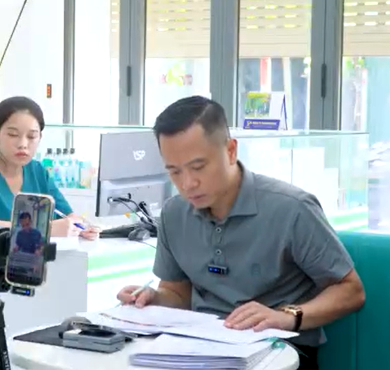 Tư vấn cho bệnh nhân mỡ máu cao, có nang vú