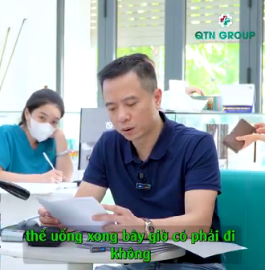 Tư vấn cho bệnh nhân hay đi tiểu đêm