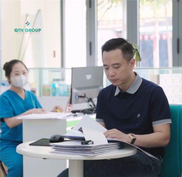 U tuyến giáp to, lành tính ở giữa cổ nên làm gì?