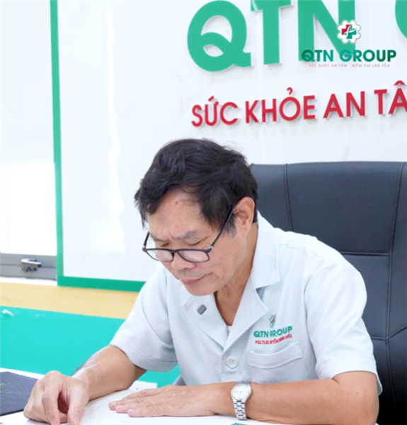 Tư vấn cho bệnh nhân ngoài 80 tuổi có nang tuyến giáp